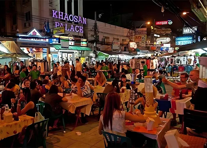 Go Khaosan - โกอินน์ ถนนข้าวสาร *
